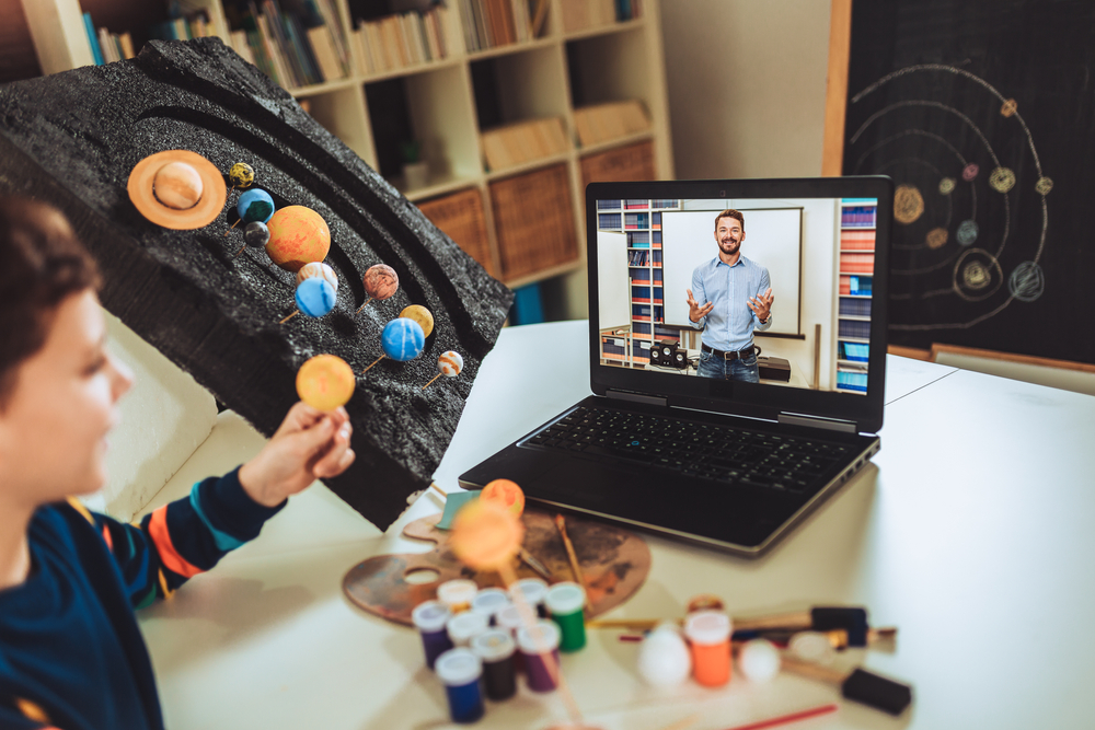 Kid,Presenting,His,Science,Home,Project,-,The,Planets,Of